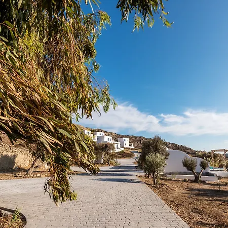 Electra Village * Ano Meria
